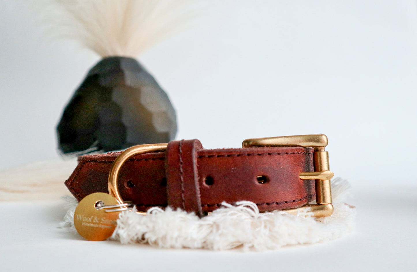 Halsband leder donker bruin